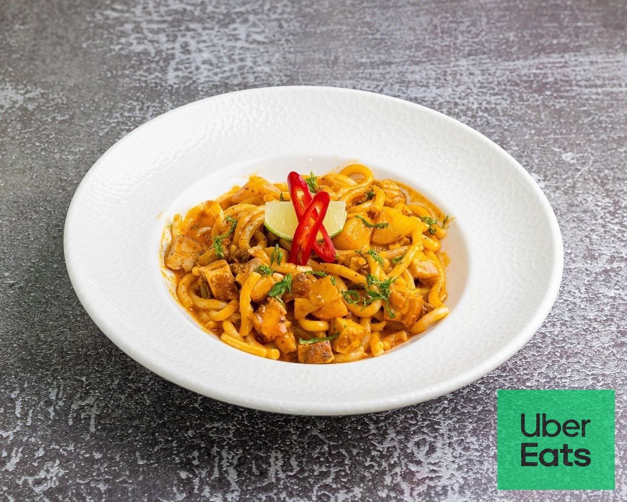 Noodles de Caril de Frango